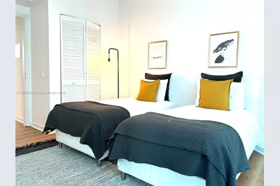 300 S Biscayne Blvd #T-1602, Miami, FL 33131 - Photo 12