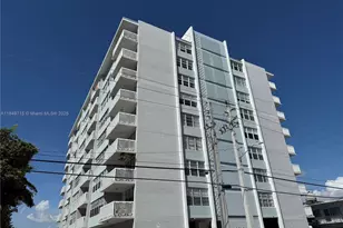 2016 Bay Dr, Miami Beach, FL 33141 - Photo 40