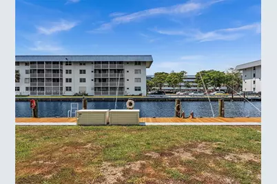 3600 NE 170th St #102, North Miami Beach, FL 33160 - Photo 2