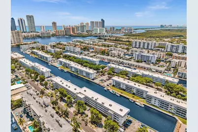 3600 NE 170th St #102, North Miami Beach, FL 33160 - Photo 54