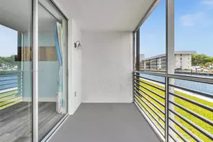 3600 NE 170th St, North Miami Beach, FL 33160 - Photo 32