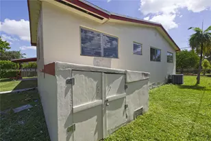 1411 SW 82nd Ct, Miami, FL 33144 - Photo 28