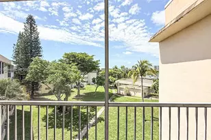 1450 NE 191st St, Miami, FL 33179 - Photo 6