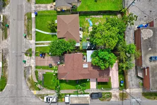 790 NW 63rd St, Miami, FL 33150 - Photo 32