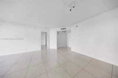 3300 NE 191st St #801, Aventura, FL 33180 - Photo 4