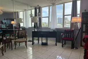 3180 S Ocean Dr, Hallandale Beach, FL 33009 - Photo 18