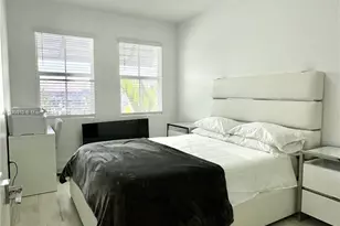 181 SW 170th Ave, Pembroke Pines, FL 33027 - Photo 34