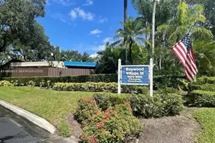 4541 S Carambola Cir S, Coconut Creek, FL 33066 - Photo 2