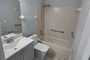 49 E Tara Lakes Dr E, Boynton Beach, FL 33436 - Photo 14