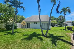 49 E Tara Lakes Dr E, Boynton Beach, FL 33436 - Photo 22