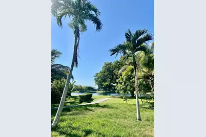 49 E Tara Lakes Dr E, Boynton Beach, FL 33436 - Photo 24