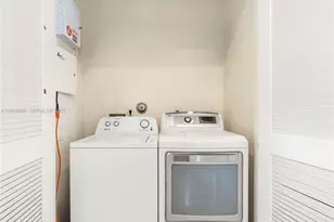 78 Stoney Dr, Palm Beach Gardens, FL 33410 - Photo 16