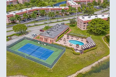 9460 Sunrise Lakes Blvd #309, Sunrise, FL 33322 - Photo 26