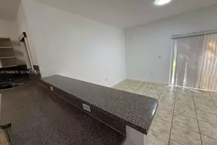 820 SW 6th Ct, Florida City, FL 33034 - Photo 4