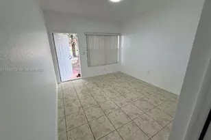 820 SW 6th Ct, Florida City, FL 33034 - Photo 6