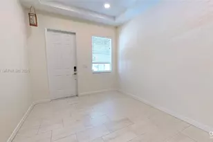 1420 SE 26th Ave, Homestead, FL 33035 - Photo 2