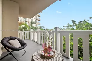 1121 Crandon Blvd, Key Biscayne, FL 33149 - Photo 2