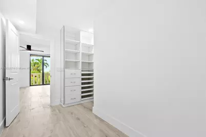 1121 Crandon Blvd #D304, Key Biscayne, FL 33149 - Photo 30