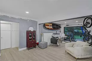 278 NE 116th St, Miami, FL 33161 - Photo 22