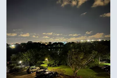 9682 Fontainebleau Blvd #401, Miami, FL 33172 - Photo 34