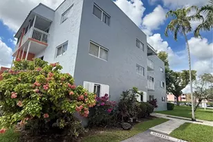 11309 SW 200th St, Miami, FL 33157 - Photo 4