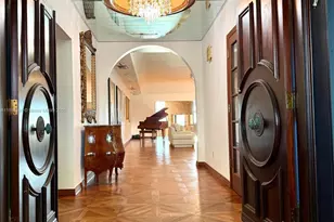 2010 NE 120th Rd, North Miami, FL 33181 - Photo 1