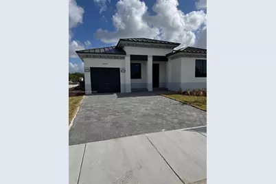 18901 SW 316th Ter, Homestead, FL 33030 - Photo 4