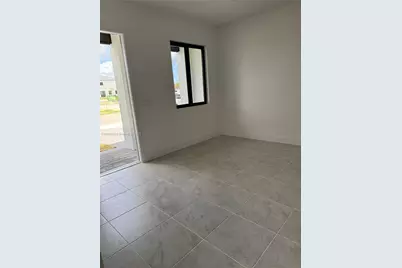 18901 SW 316th Ter, Homestead, FL 33030 - Photo 10