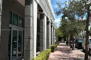 110 Washington Ave, Miami Beach, FL 33139 - Photo 1