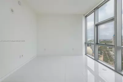 851 NE 1st Ave #2100, Miami, FL 33132 - Photo 22