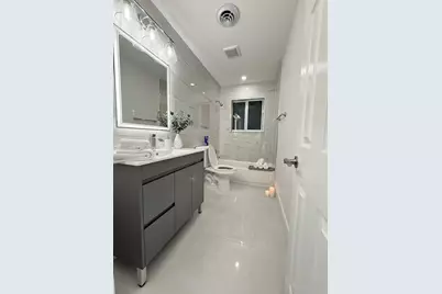 255 NE 164th St, Miami, FL 33162 - Photo 6