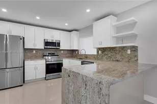 255 NE 164th St, Miami, FL 33162 - Photo 14