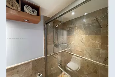 5151 Collins Ave. #825, Miami Beach, FL 33140 - Photo 24