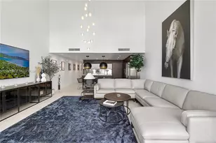6000 Collins Ave, Miami Beach, FL 33140 - Photo 20