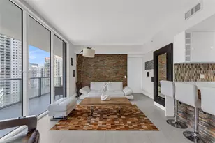 1300 Brickell Bay Dr, Miami, FL 33131 - Photo 8