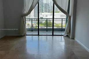 690 SW 1st Ct, Miami, FL 33130 - Photo 10
