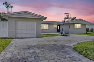 2221 N 43rd Ave, Hollywood, FL 33021 - Photo 1