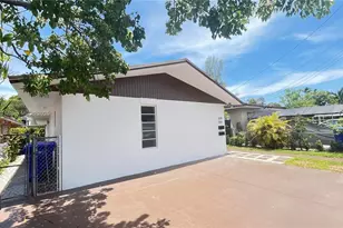 2929 NW 22nd Ct, Miami, FL 33142 - Photo 2
