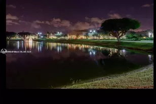 125 Normandy C, Delray Beach, FL 33484 - Photo 10