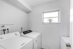 8401 SW 107th Ave, Miami, FL 33173 - Photo 4