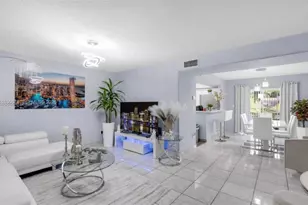 8401 SW 107th Ave, Miami, FL 33173 - Photo 2