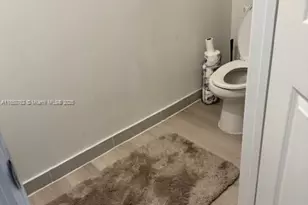 21068 NE 8th Ave, Miami, FL 33179 - Photo 6