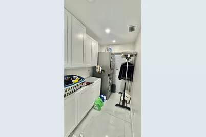 15009 SW 13th Pl, Sunrise, FL 33326 - Photo 10
