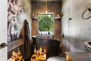 1130 NW 57th St, Miami, FL 33127 - Photo 16