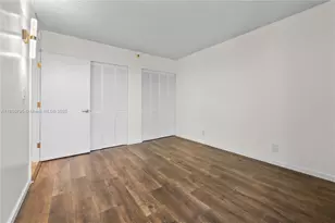 20225 NE 34th Ct, Aventura, FL 33180 - Photo 16