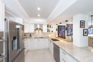 520 Brickell Key Dr, Miami, FL 33131 - Photo 10