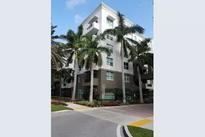 2421 NE 65th St #403, Fort Lauderdale, FL 33308 - Photo 4