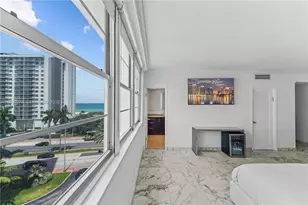 5640 Collins Ave, Miami Beach, FL 33140 - Photo 12