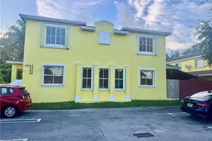 19550 SW 103rd Ct, Cutler Bay, FL 33157 - Photo 2