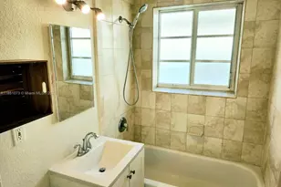 340 84th St, Miami Beach, FL 33141 - Photo 16